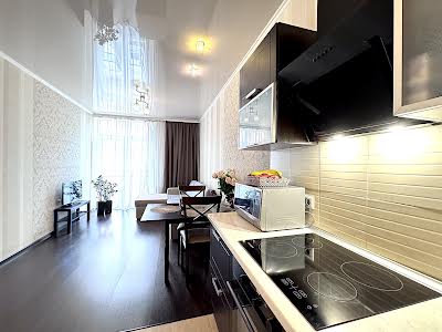 квартира за адресою Регенераторна вул., 4 к10