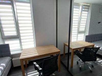 квартира за адресою Регенераторна вул., 4