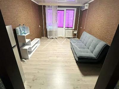 квартира за адресою Катеринівська вул. (Мануйлова), 1
