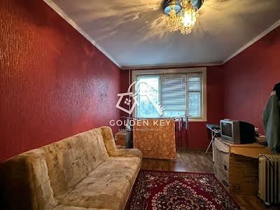 квартира за адресою Світальського, 18