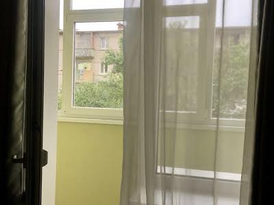 квартира за адресою Малинівська вул., 19