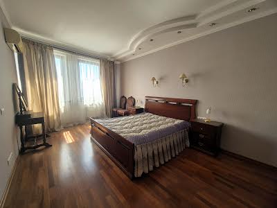 квартира за адресою Євгена Коновальця вул. (Щорса), 36б