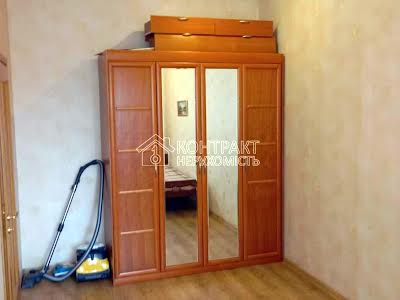 квартира за адресою Каразіна вул., 8