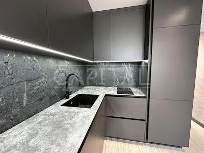 квартира за адресою Михайла Максимовича вул. (Онуфрія Трутенка), 32-Б