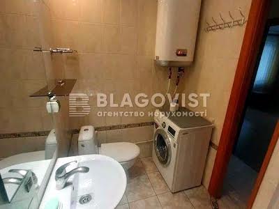 квартира за адресою Генерала Генадія Воробйова вул. (Курська), 8-А