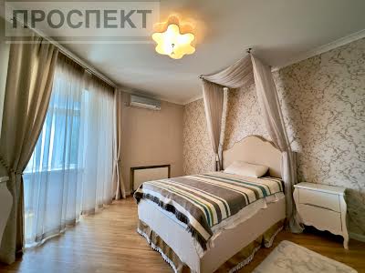 квартира за адресою Петропавлівська вул., 87/3