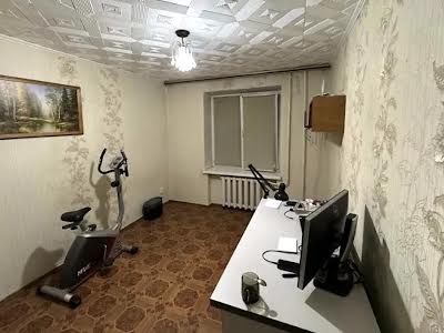 квартира за адресою вулиця В'ячеслава Чорновола, 158/2