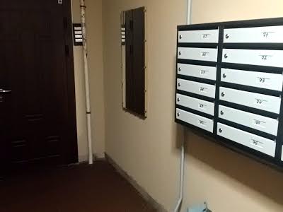 квартира за адресою Полярна вул., 8г