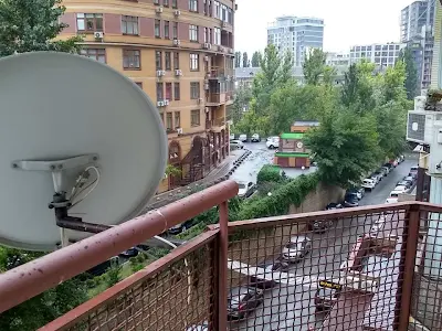 квартира за адресою Євгена Коновальця вул. (Щорса), 32-Б
