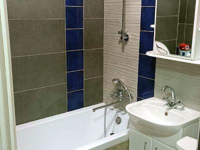 квартира за адресою Братиславська вул., 30