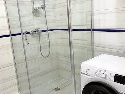 квартира за адресою Драгоманова вул., 10