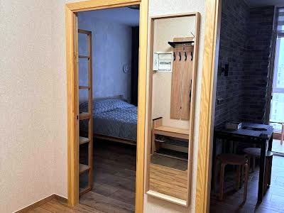 квартира за адресою Ревуцького вул., 40-В