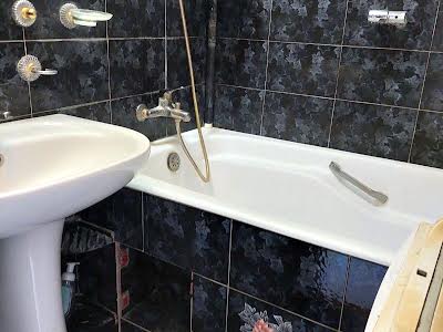 квартира за адресою Героїв Дніпра вул., 49