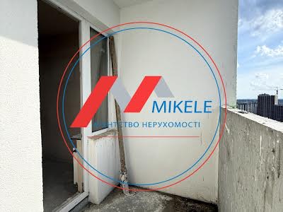 квартира за адресою Василя Симоненка вул., 105