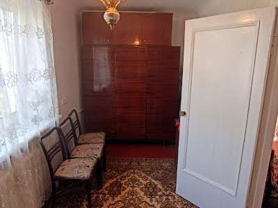 квартира по адресу Строителей ул., 27