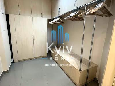 коммерческая по адресу Бассейная ул., 7