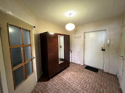 квартира за адресою Машинобудівників вул., 1-В
