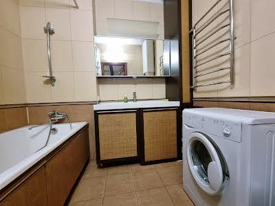 квартира за адресою Берестейський просп. (Перемоги), 125