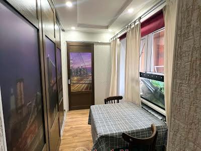 квартира по адресу Лузановская ул., 5а