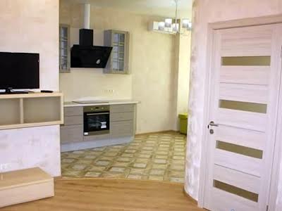 квартира за адресою Французький бульв., 60а