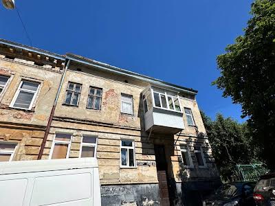 квартира за адресою Підзамче вул., 15