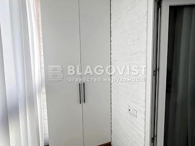 квартира за адресою Драгоманова вул., 2-А