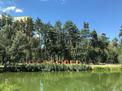 квартира за адресою Київ, Князя Романа Мстиславича вул. (Жмаченка генерала), 4