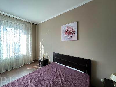 квартира за адресою Порохова вул., 20