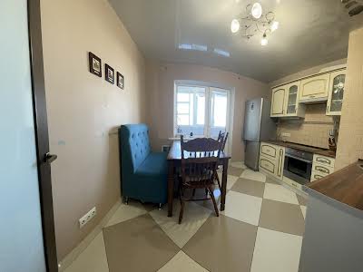 квартира за адресою Петра Григоренка просп., 18а