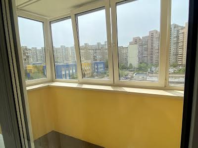 квартира за адресою Срібнокільська вул., 24-А