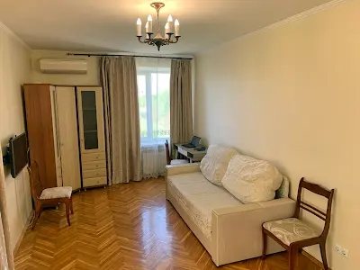 квартира за адресою Лаврська вул. (Січневого Повстання), 4-Б