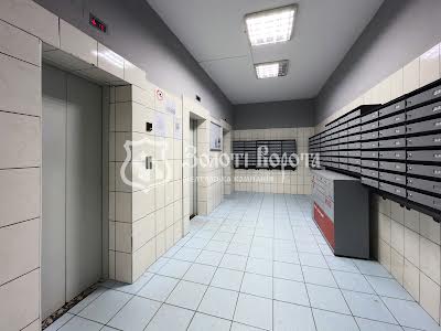 квартира за адресою Харківське шосе, 19а
