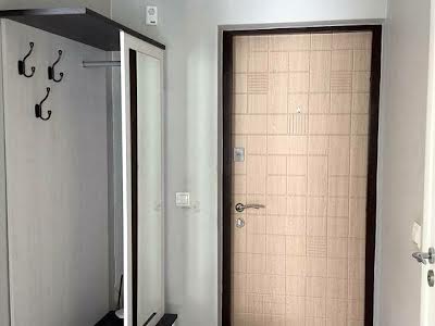 квартира за адресою Софії Русової вул., 7-А
