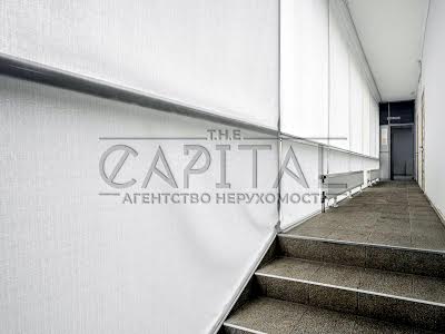коммерческая по адресу Кловский спуск, 5