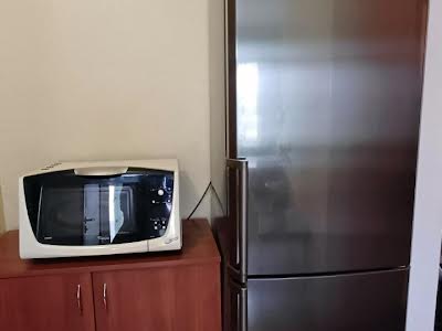 квартира за адресою Композитора Лятошинського вул., 22