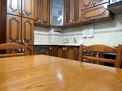квартира за адресою Садовая, 9