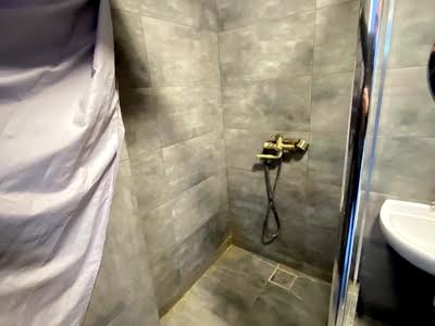 квартира по адресу Ревуцкого ул., 40 В