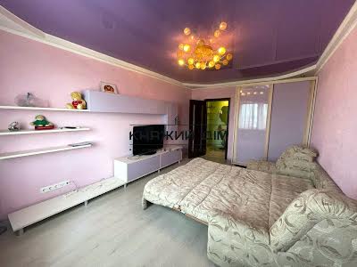 квартира за адресою Григорія Ващенка вул., 3