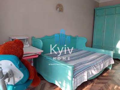 квартира за адресою Дегтярна вул., 7
