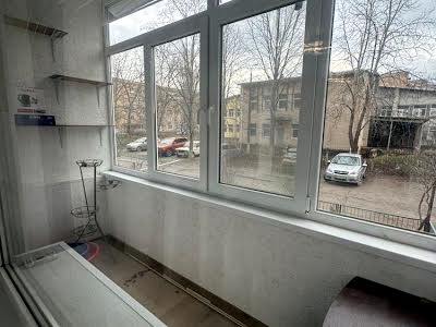 квартира за адресою Героїв просп., 12
