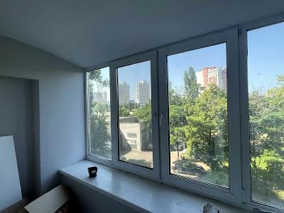 квартира за адресою Павла Тичини просп., 20