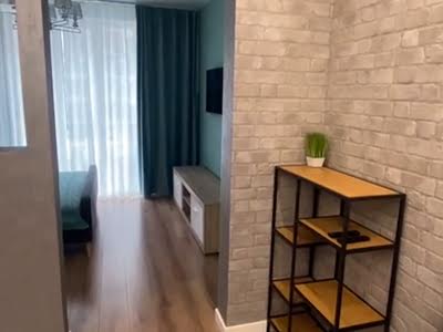 квартира за адресою Михайла Максимовича вул. (Онуфрія Трутенка), 28-Б