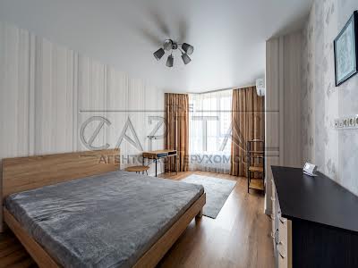 квартира за адресою Миру, 2Б
