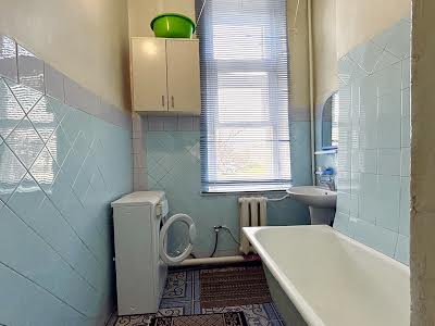 квартира за адресою Семафорна вул., 3