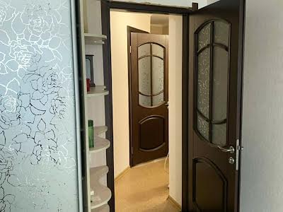 квартира за адресою Лазаряна вул., 8