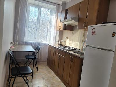 квартира за адресою Ніни Строкатої вул. (Буніна), 7