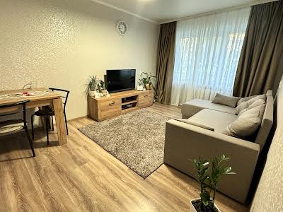 квартира за адресою Донецька вул., 53