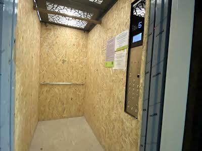 квартира за адресою Флотська вул., 10б