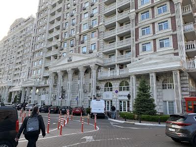 квартира по адресу Михаила Максимовича ул. (Трутенко Онуфрия), 28-Б