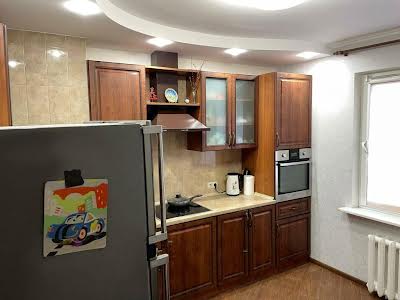 квартира за адресою Григорія Ващенка вул., 1